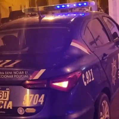 Pelea en barrio Sarmiento: dos mujeres lesionadas tras un altercado por celos en la vía pública
