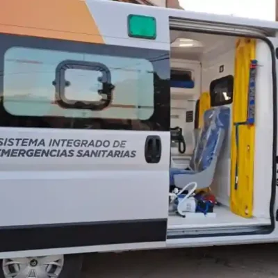 Rafaela: motociclista grave tras chocar contra un árbol