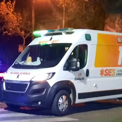 Accidente fatal en Rafaela: murió una motociclista tras chocar con un camión recolector
