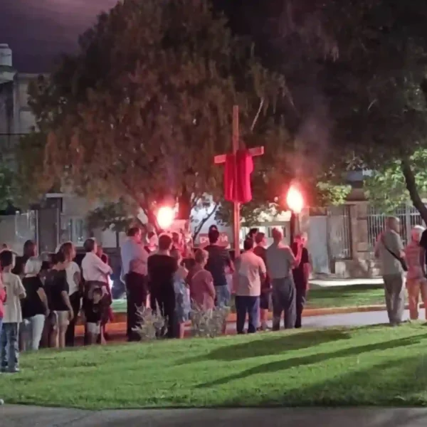 Sunchales: Vía Crucis convocó a fieles en plaza