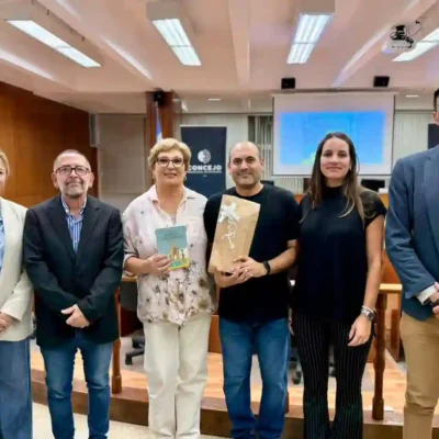 El Concejo Municipal abrió sus puertas para la presentación del libro “Desafíos Cooperativos”