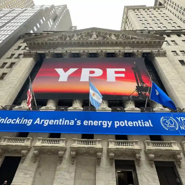 Justicia de EEUU suspendió apelaciones en el caso YPF y avanza fallo favorable a la Argentina