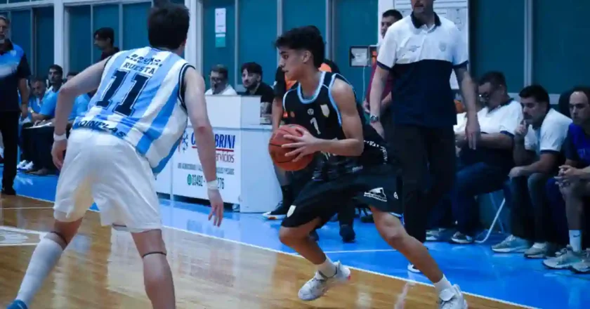 Atlético viaja a Tostado para jugar por la Liga Federal de Básquet