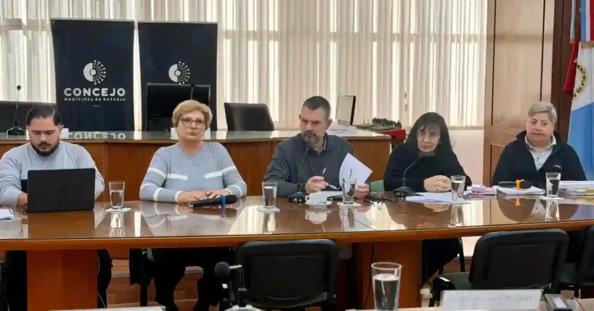 Concejales y funcionarios dialogaron sobre un proyecto vinculado a licencias de conducir