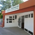 Sunchales: dos jóvenes heridos en un choque entre auto y moto