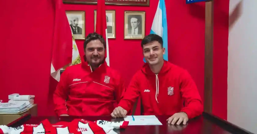 9 de Julio confirmó el contrato profesional de Martino Uriona