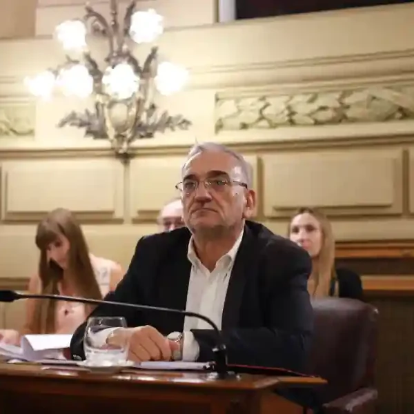 Por el cierre del Registro Automotor de Sunchales, el senador Calvo impulsa gestiones provinciales y nacionales para que permanezca el servicio