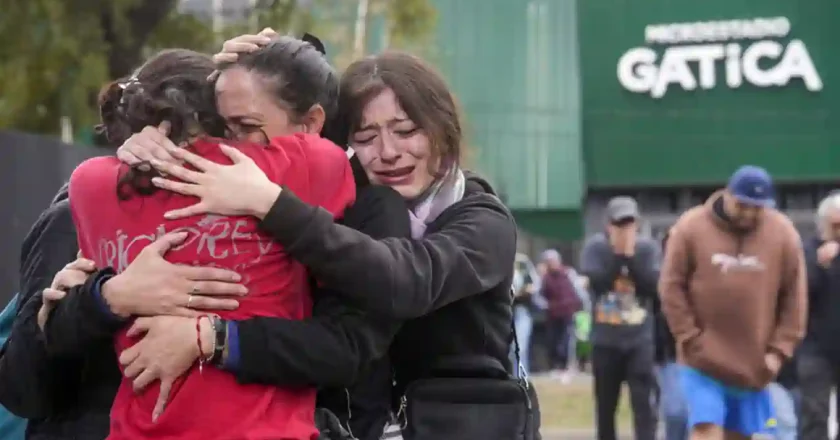 Último adiós al Indio Solari: multitudinaria despedida en Avellaneda