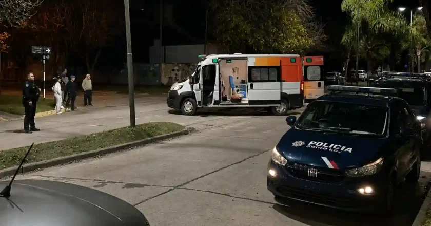 Accidente en Bv. Yrigoyen: motociclista cayó tras un choque