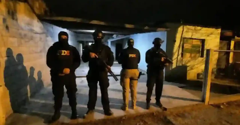 Narcomenudeo: dos detenidos tras cinco allanamientos en la región