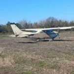 San Justo: hallaron una avioneta abandonada en un campo e investigan un posible vínculo con el narcotráfico