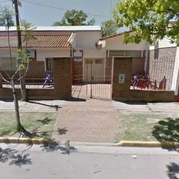 Rafaela: apuñalaron a un hombre dentro de la escuela Paul Harris y hay dos detenidos