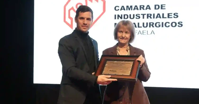 Viotti en el aniversario metalúrgico: “acá hay trabajo, pujanza industrial y un estado que acompaña”