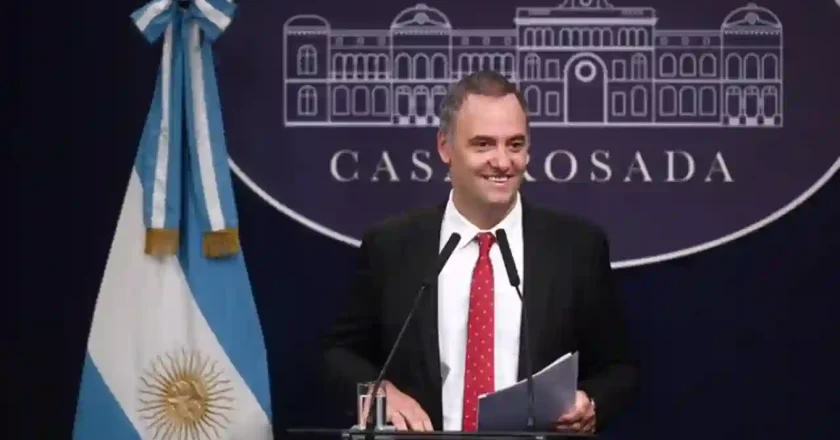 Renunció Manuel Adorni en medio de la crisis política y judicial que golpea al Gobierno