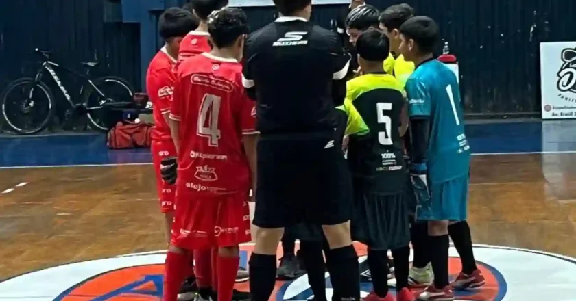 Histórico: las Escuelitas Deportivas de Rafaela salen a la ruta por primera vez