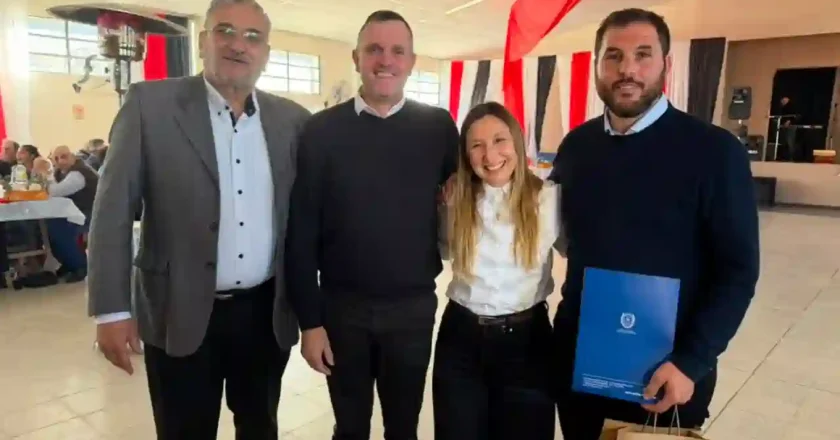 EL SENADOR CALVO PARTICIPÓ DE LAS FIESTAS PATRONALES DE BAUER Y SIGEL