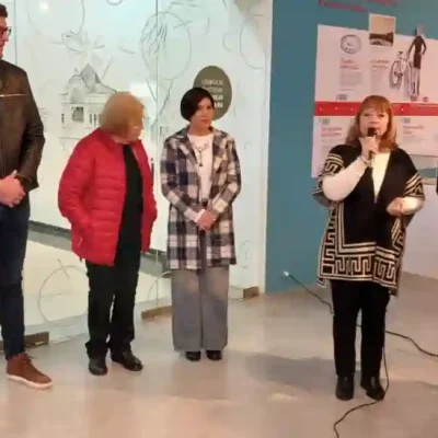 Domingo de inauguraciones en el Viejo Mercado