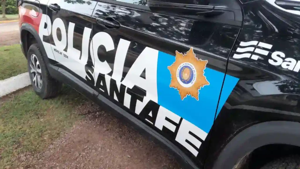 Tragedia en San Guillermo: un hombre de 70 años murió tras incendiarse su auto en una zona rural 1 Tragedia en San Guillermo: un hombre de 70 años murió tras incendiarse su auto en una zona rural