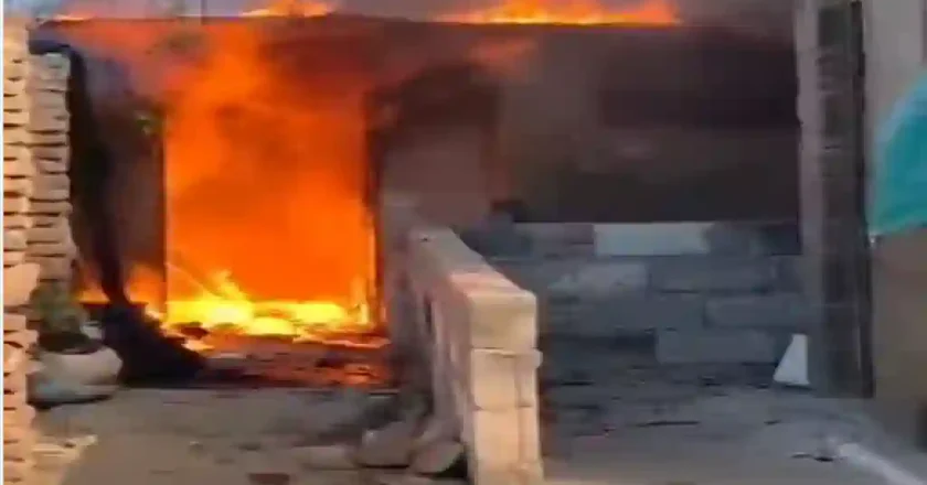 Incendio en calle Oroño al 600: el fuego afectó a una vivienda interna y se propagó a casas linderas