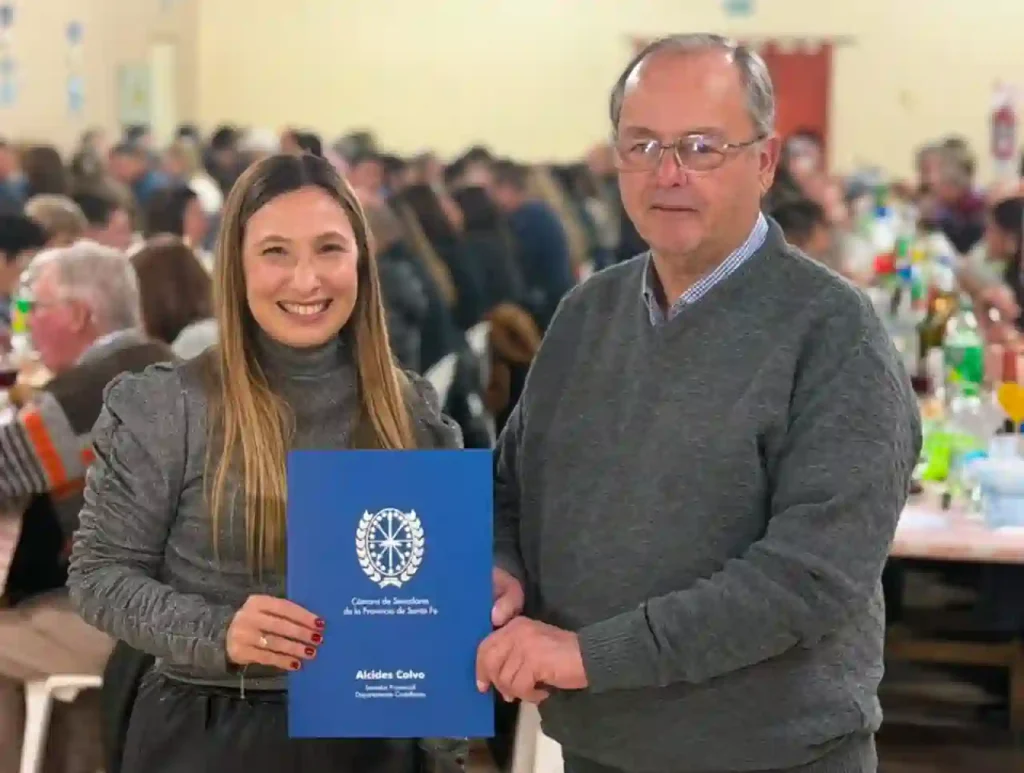 Colonia Bigand celebró sus fiestas patronales y el senador Alcides Calvo acompañó a la comunidad 1 Colonia Bigand celebró sus fiestas patronales y el senador Alcides Calvo acompañó a la comunidad