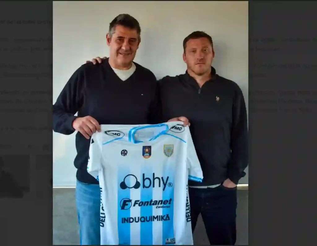 Fernando Quiróz es el nuevo entrenador del plantel profesional de fútbol 1 Fernando Quiróz es el nuevo entrenador del plantel profesional de fútbol