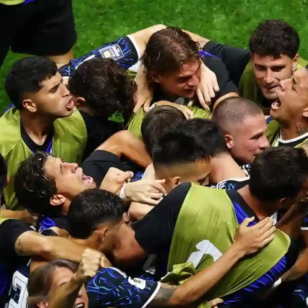 Argentina venció 2-1 a Inglaterra y jugará la final del Mundial 2026