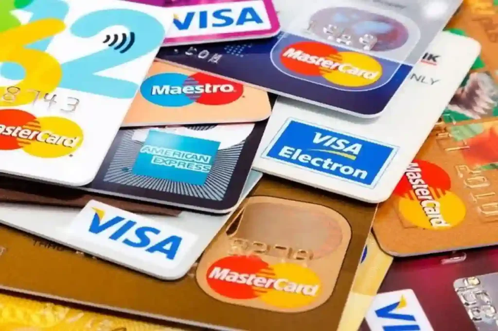 Un hombre fue condenado por cometer estafas con tarjetas de crédito ajenas y deberá resarcir económicamente a la empresa que resultó víctima 1 Un hombre fue condenado por cometer estafas con tarjetas de crédito ajenas y deberá resarcir económicamente a la empresa que resultó víctima
