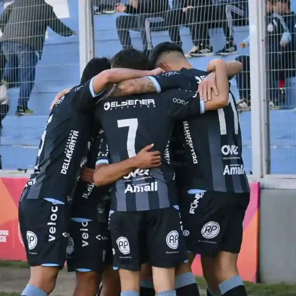Atlético de Rafaela venció a Chacarita y se acerca al Reducido