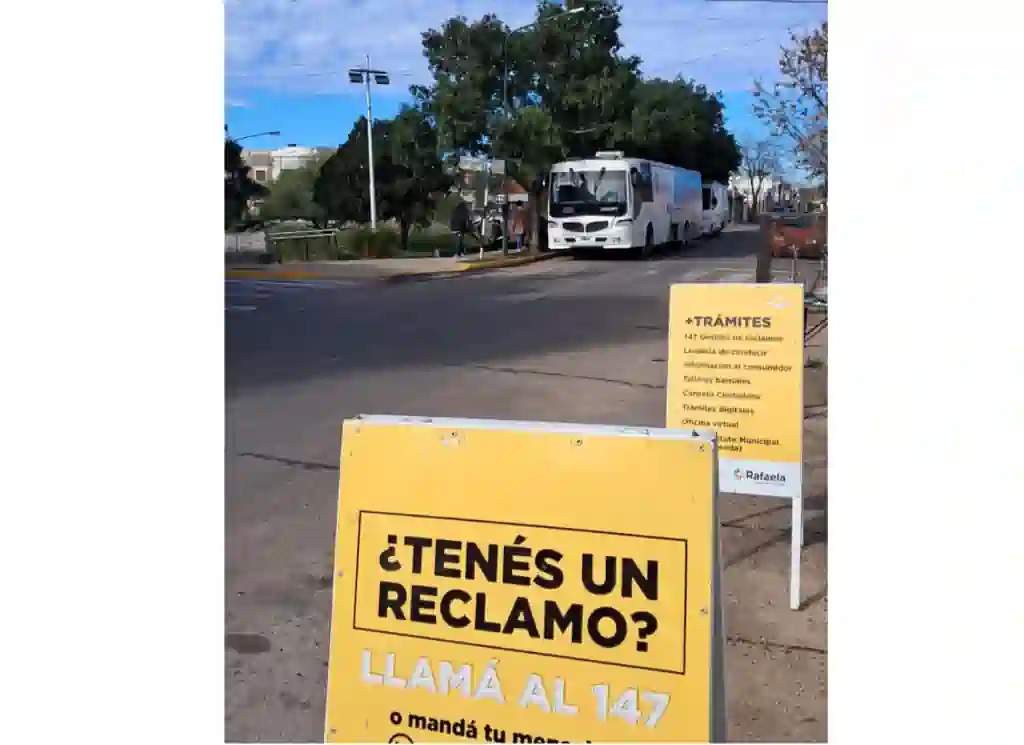 ”La Muni en tu Barrio” brindó más de 260 prestaciones durante su recorrido por barrio San Martín 1 ”La Muni en tu Barrio” brindó más de 260 prestaciones durante su recorrido por barrio San Martín
