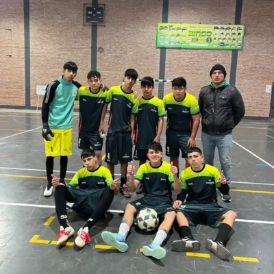 Invitan a un encuentro de fútbol recreativo en barrio Los Arces