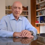 Antonio Bonfatti presenta su libro en Rafaela