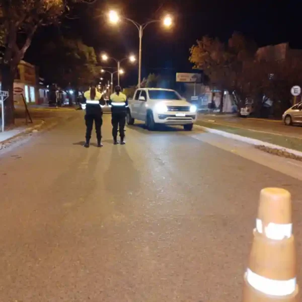 Rafaela: un inspector fue atropellado durante un operativo y detuvieron al conductor