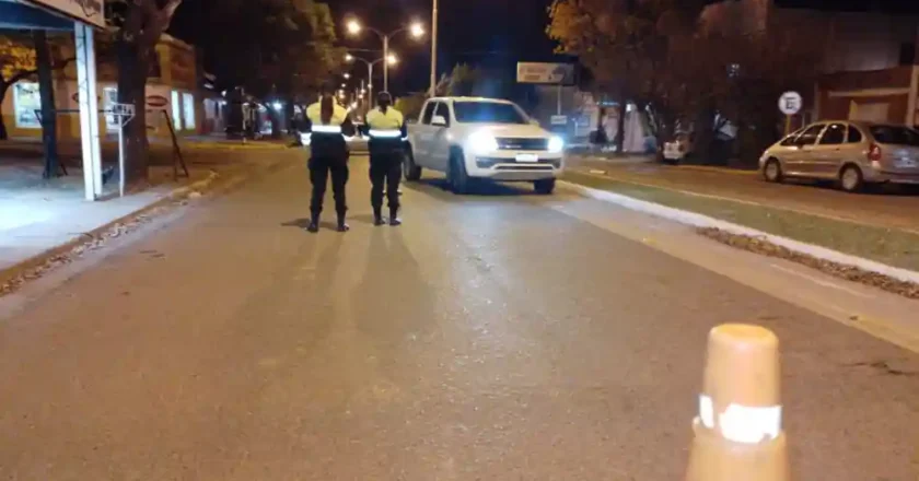 Rafaela: un inspector fue atropellado durante un operativo y detuvieron al conductor