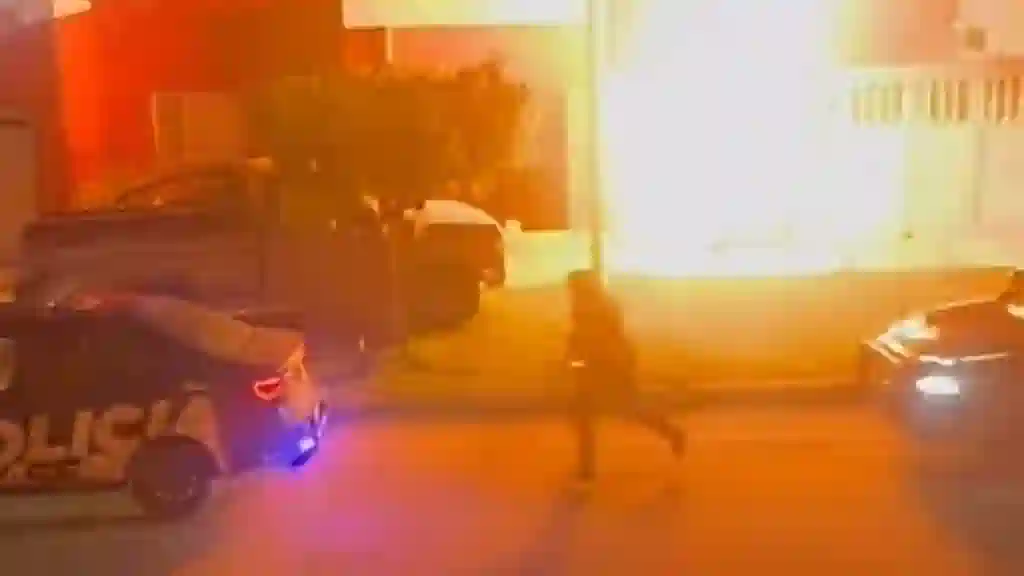 Detuvieron a un hombre con pedido de captura en Frontera y una llamarada generó momentos de tensión 1 Detuvieron a un hombre con pedido de captura en Frontera y una llamarada generó momentos de tensión