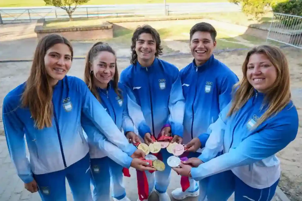 La Laguna Setúbal, la hinchada y la cosecha de medallas: la experiencia argentina en el SUP 1 La Laguna Setúbal, la hinchada y la cosecha de medallas: la experiencia argentina en el SUP