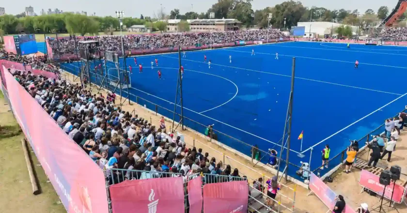 Las Leonas jugaron en Santa Fe y las tribunas se llenaron de historias