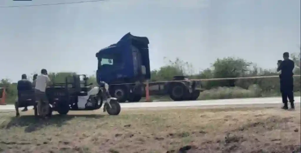Hallaron sin vida a un camionero a la vera de la Ruta Provincial 2, en Tostado 1 Hallaron sin vida a un camionero a la vera de la Ruta Provincial 2, en Tostado