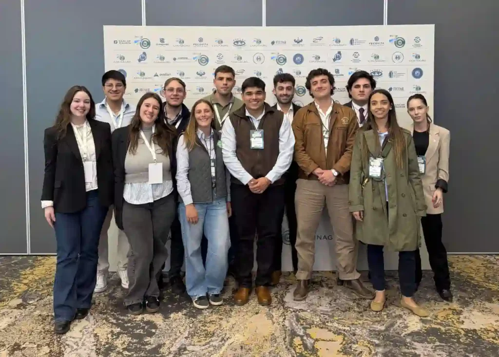 El Ateneo de la Sociedad Rural de Rafaela participó de la Jornada Nacional de Juventudes de CONINAGRO 1 El Ateneo de la Sociedad Rural de Rafaela participó de la Jornada Nacional de Juventudes de CONINAGRO