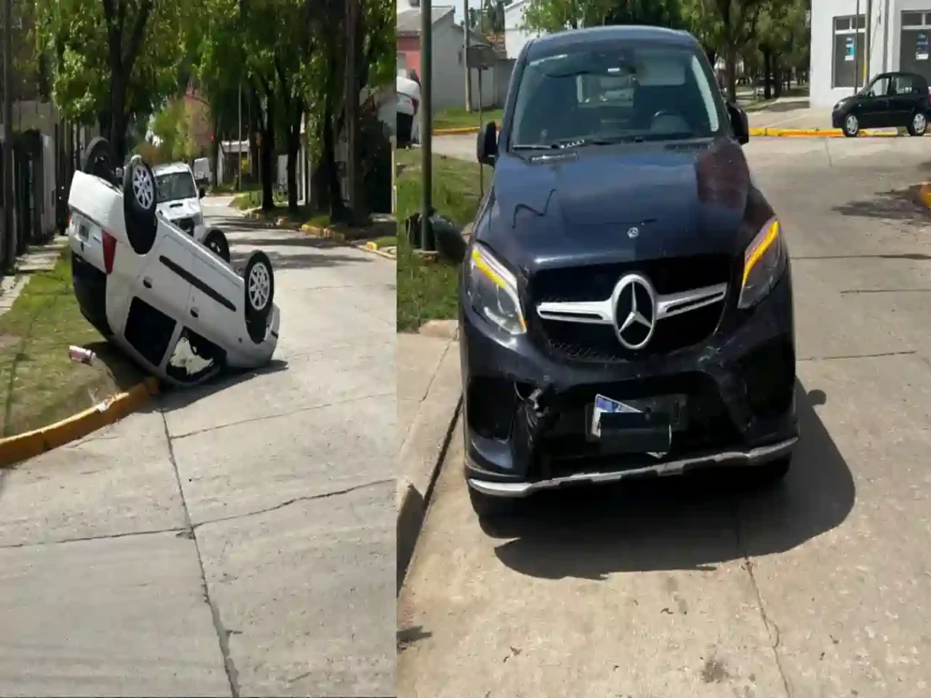 Un auto terminó volcado tras un fuerte choque en la esquina de Aconcagua y Barcelona