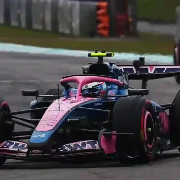 Verstappen ganó en Sepang y Colapinto terminó lejos de los puntos