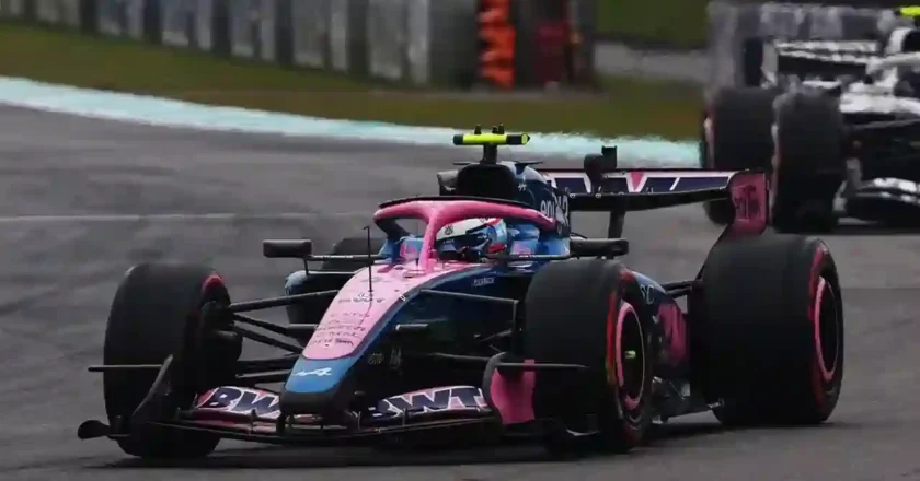 Verstappen ganó en Sepang y Colapinto terminó lejos de los puntos