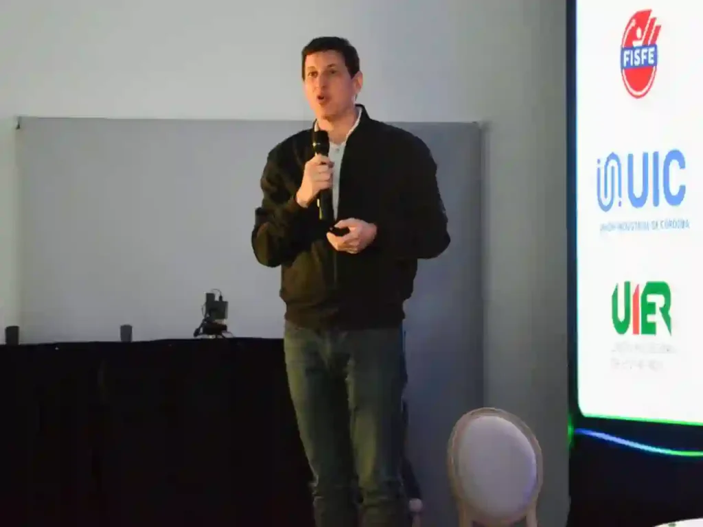 Qué hace falta para crecer: la pregunta que guió la última jornada de la Muestra Industrial 1 Qué hace falta para crecer: la pregunta que guió la última jornada de la Muestra Industrial