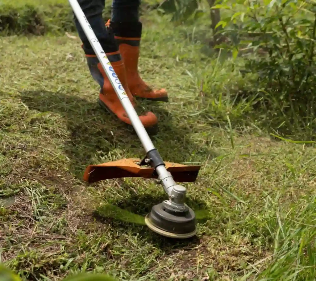 El municipio renueva equipamiento para el mantenimiento de los espacios verdes