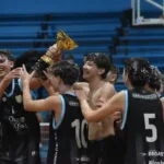 Básquet: Atlético de Rafaela recibe la Copa Santa Fe con la categoría U15