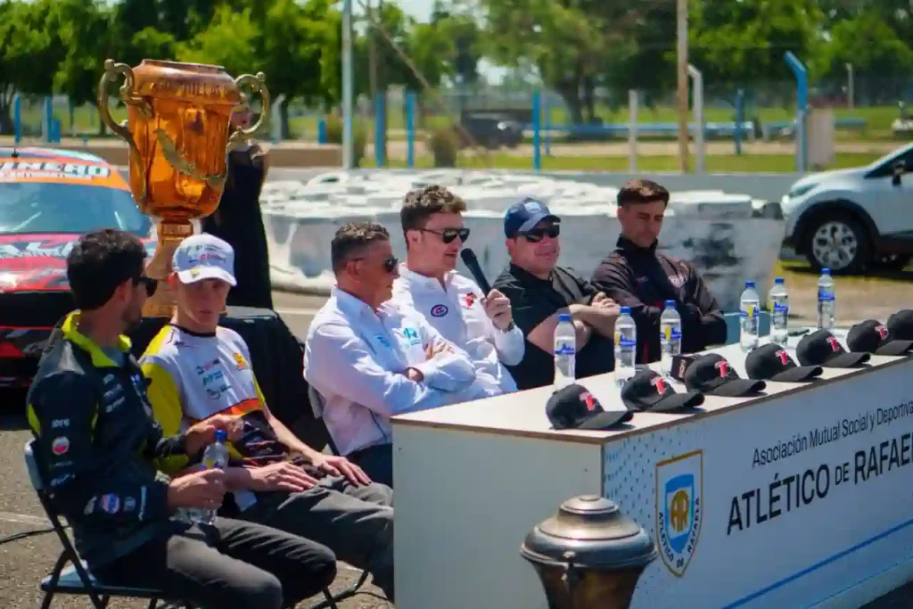 Rafaela recibirá la gran final del Turismo Pista y el TC2000 con el regreso de René Zanatta